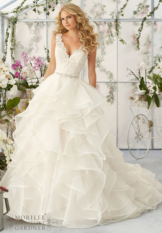 Colectie Mori Lee by AVANGARDE BRIDES