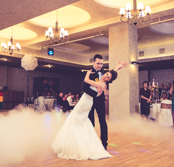 Wedding Dancers