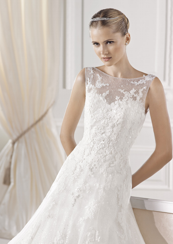 Rochie de mireasa Vera Sposa - SILUETA CORPOLENTA