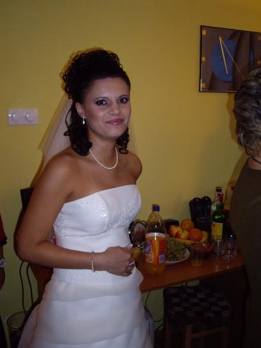 poze Coafura mirese/ machiaj mireasa