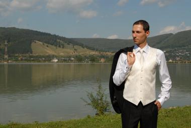 poze Costume ginere si accesorii