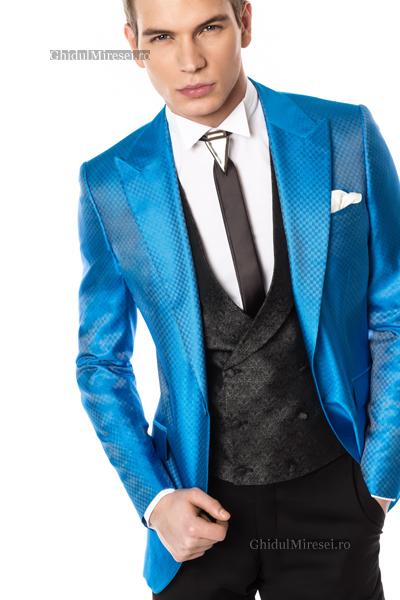 poze Costume ginere si accesorii