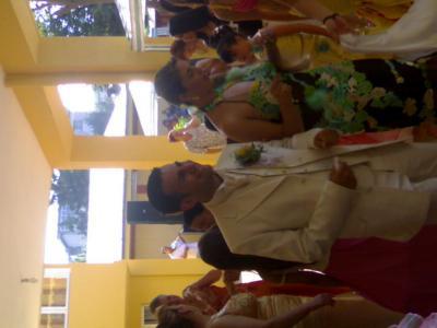 poze Costume ginere si accesorii