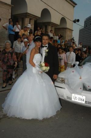 poze Costume ginere si accesorii