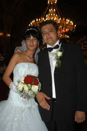 poze Costume ginere si accesorii