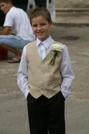 poze Costume ginere si accesorii