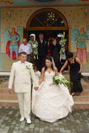 poze Costume ginere si accesorii