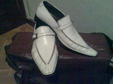 poze Costume ginere si accesorii