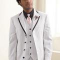 Costume ginere si accesorii