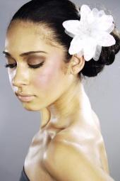 Logo Mihaela Mihai Logo Mihaela Mihai